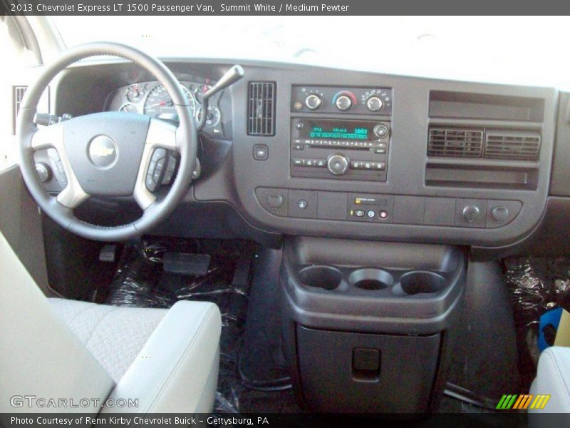 Summit White / Medium Pewter 2013 Chevrolet Express LT 1500 Passenger Van