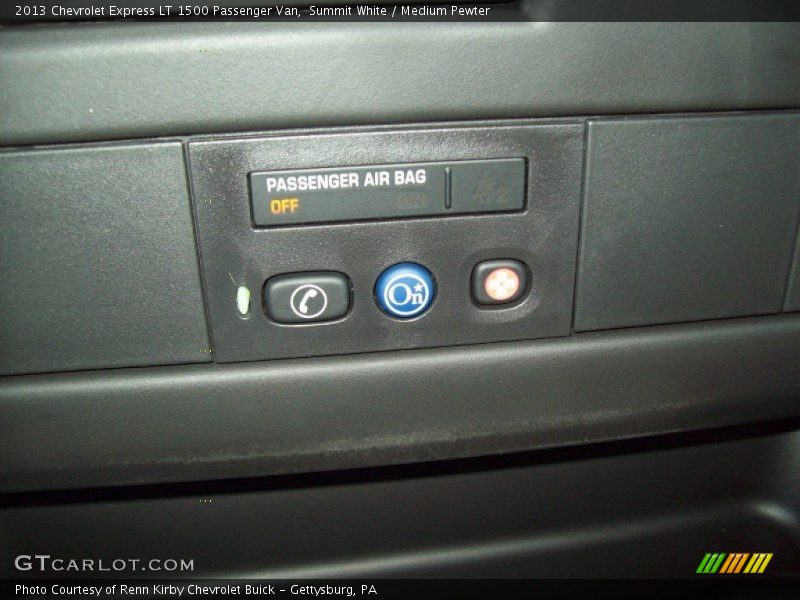 Summit White / Medium Pewter 2013 Chevrolet Express LT 1500 Passenger Van