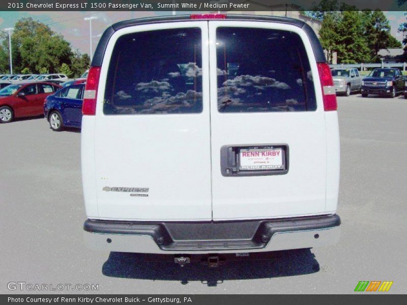 Summit White / Medium Pewter 2013 Chevrolet Express LT 1500 Passenger Van
