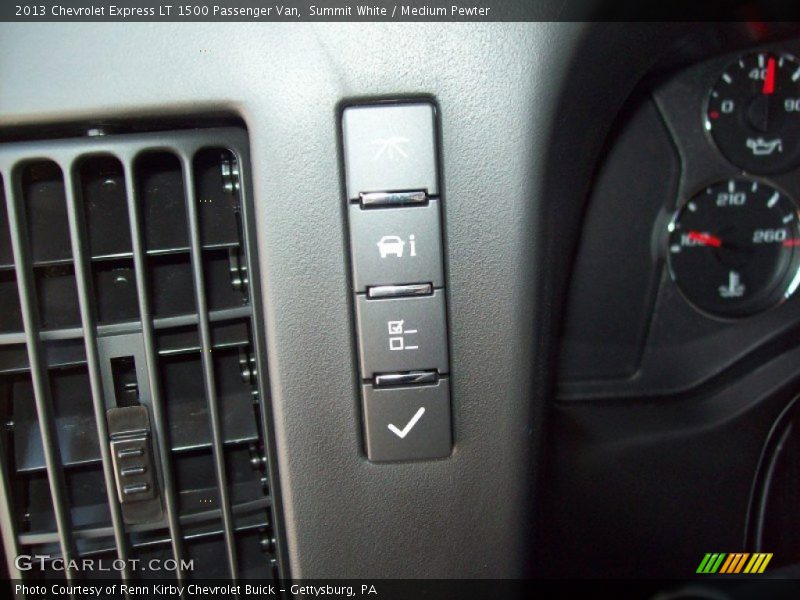 Summit White / Medium Pewter 2013 Chevrolet Express LT 1500 Passenger Van