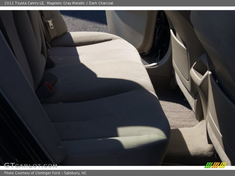 Magnetic Gray Metallic / Dark Charcoal 2011 Toyota Camry LE