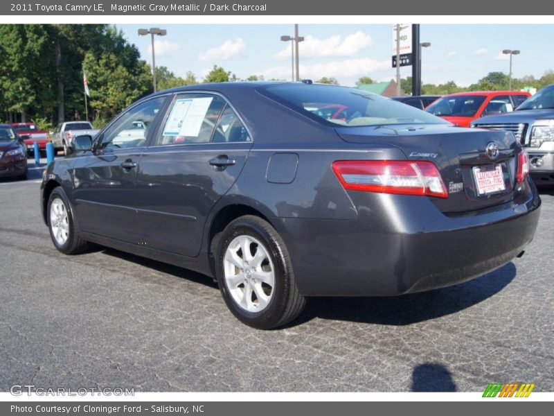 Magnetic Gray Metallic / Dark Charcoal 2011 Toyota Camry LE