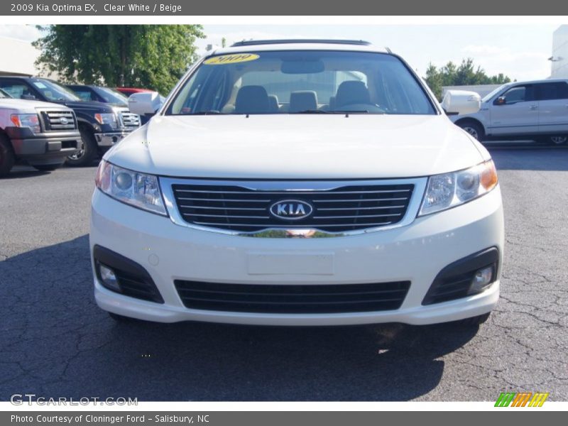 Clear White / Beige 2009 Kia Optima EX
