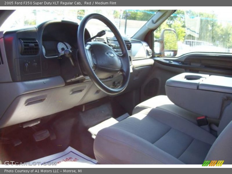 Red / Medium Flint 2005 Ford F350 Super Duty XLT Regular Cab