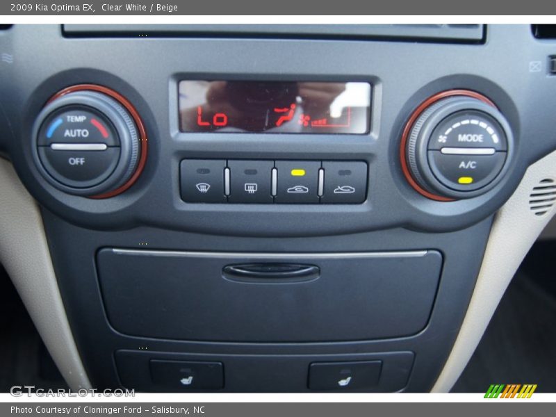 Clear White / Beige 2009 Kia Optima EX