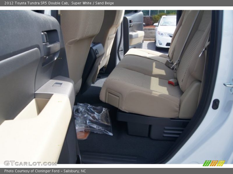 Super White / Sand Beige 2012 Toyota Tundra SR5 Double Cab