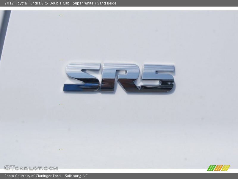 Super White / Sand Beige 2012 Toyota Tundra SR5 Double Cab