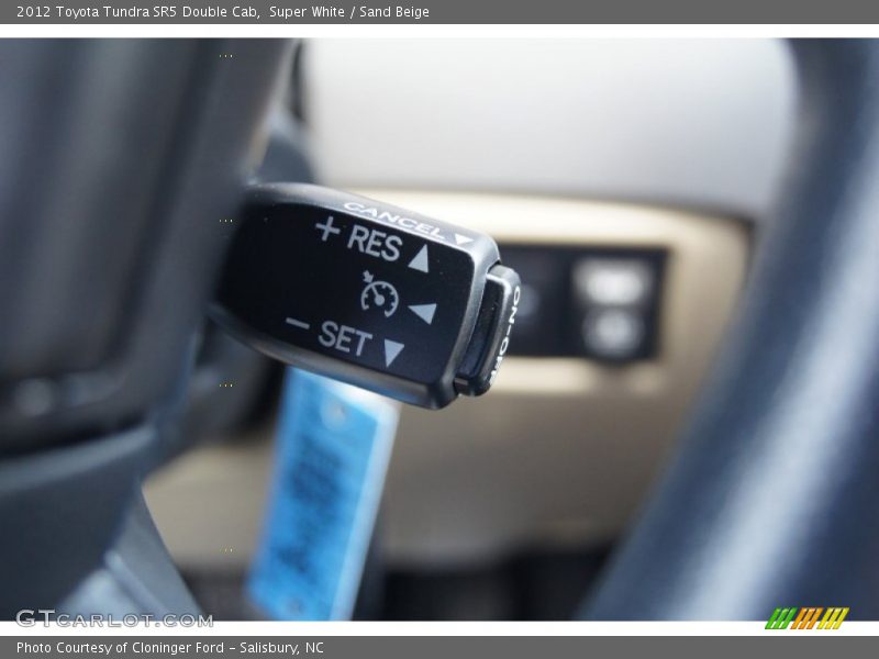 Super White / Sand Beige 2012 Toyota Tundra SR5 Double Cab