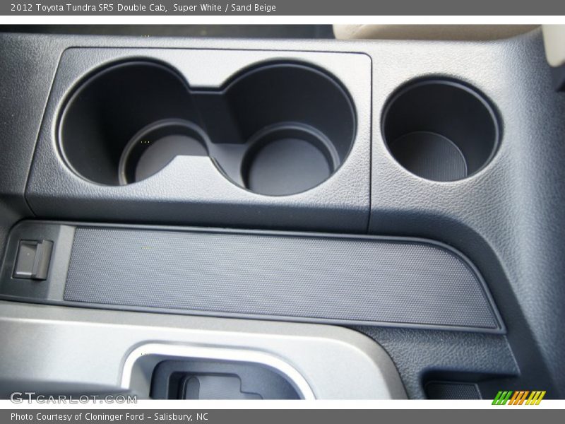 Super White / Sand Beige 2012 Toyota Tundra SR5 Double Cab
