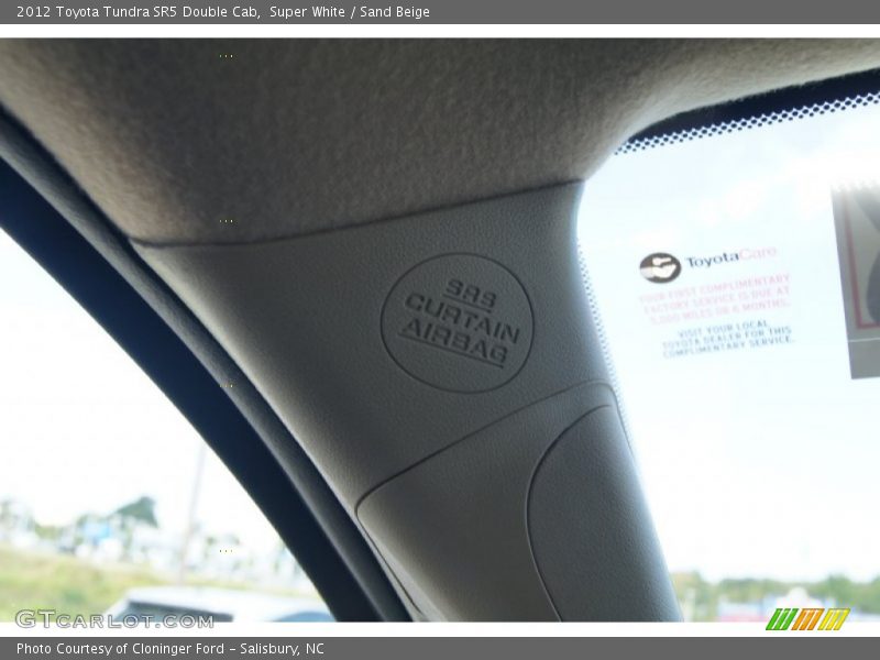 Super White / Sand Beige 2012 Toyota Tundra SR5 Double Cab