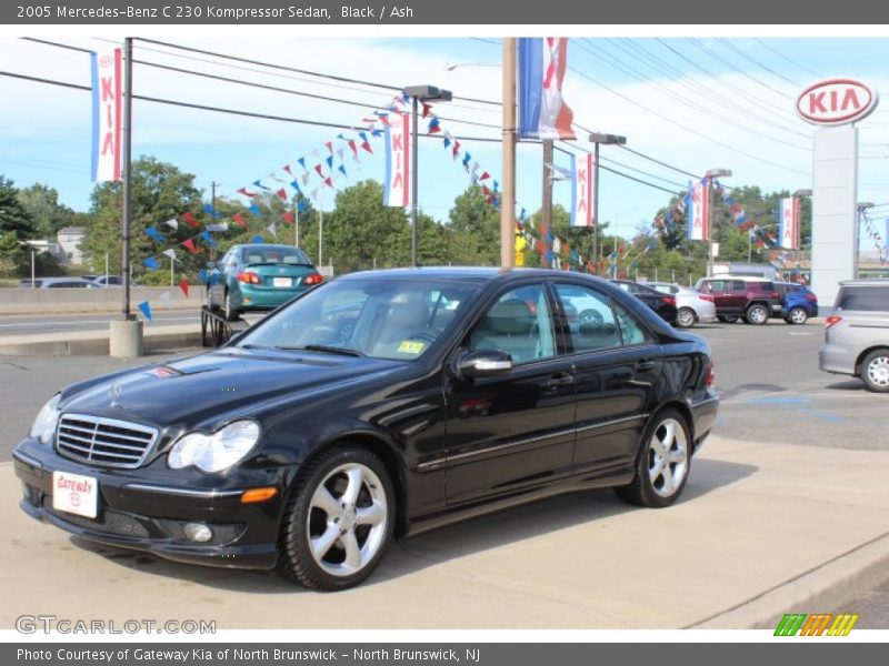 Black / Ash 2005 Mercedes-Benz C 230 Kompressor Sedan