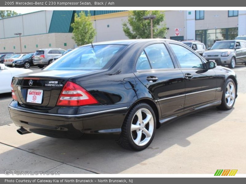Black / Ash 2005 Mercedes-Benz C 230 Kompressor Sedan