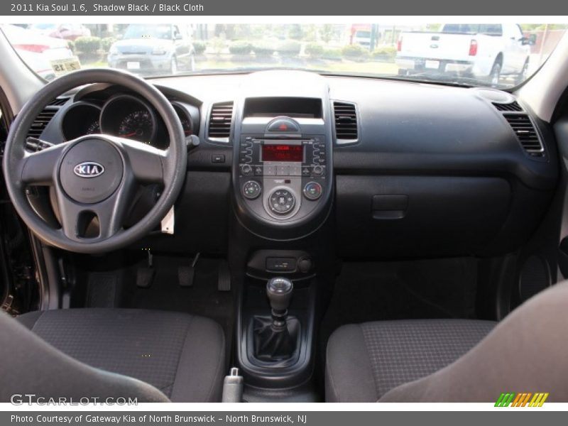 Shadow Black / Black Cloth 2011 Kia Soul 1.6