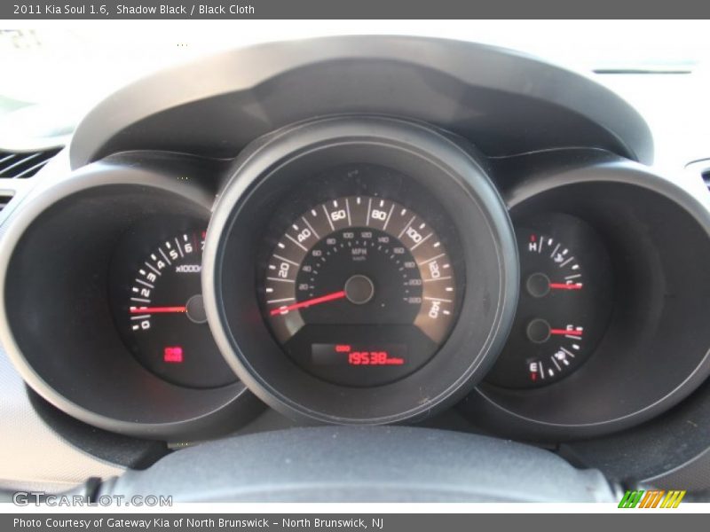 Shadow Black / Black Cloth 2011 Kia Soul 1.6