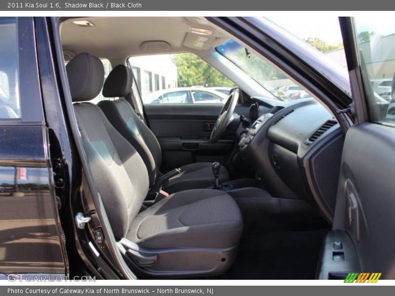 Shadow Black / Black Cloth 2011 Kia Soul 1.6