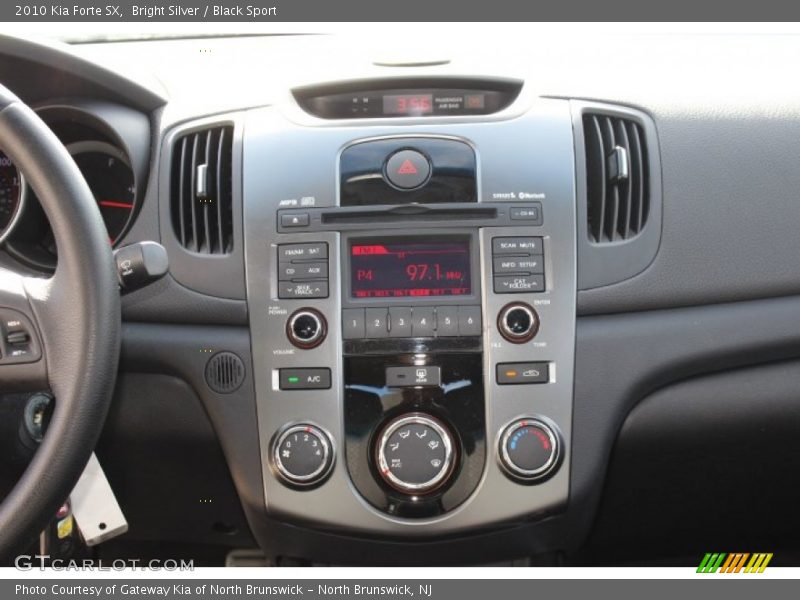 Bright Silver / Black Sport 2010 Kia Forte SX