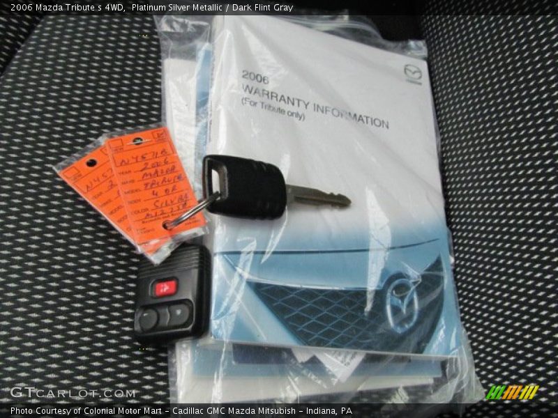 Platinum Silver Metallic / Dark Flint Gray 2006 Mazda Tribute s 4WD