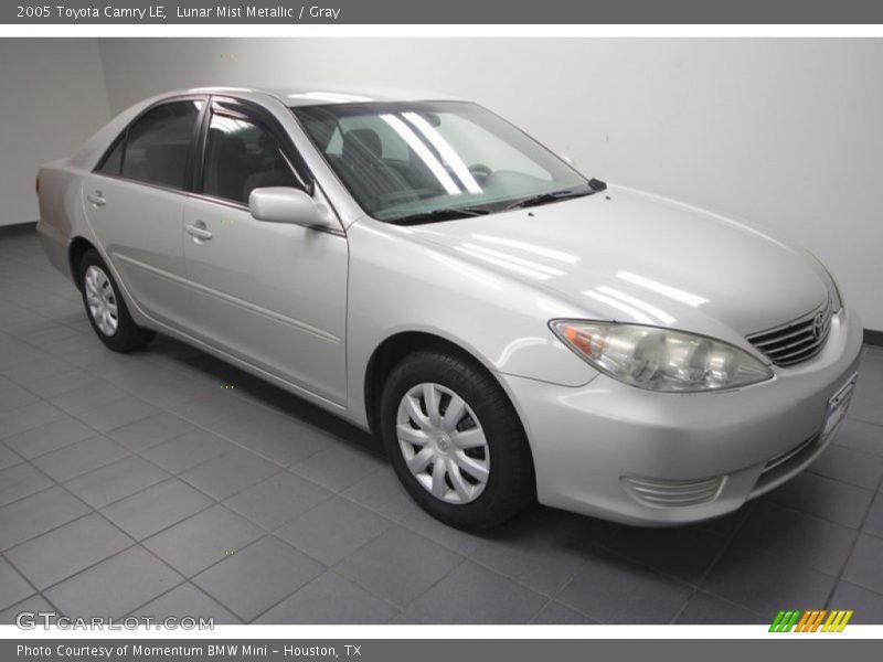 Lunar Mist Metallic / Gray 2005 Toyota Camry LE