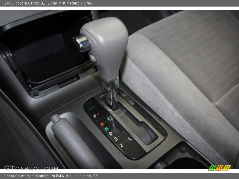 Lunar Mist Metallic / Gray 2005 Toyota Camry LE