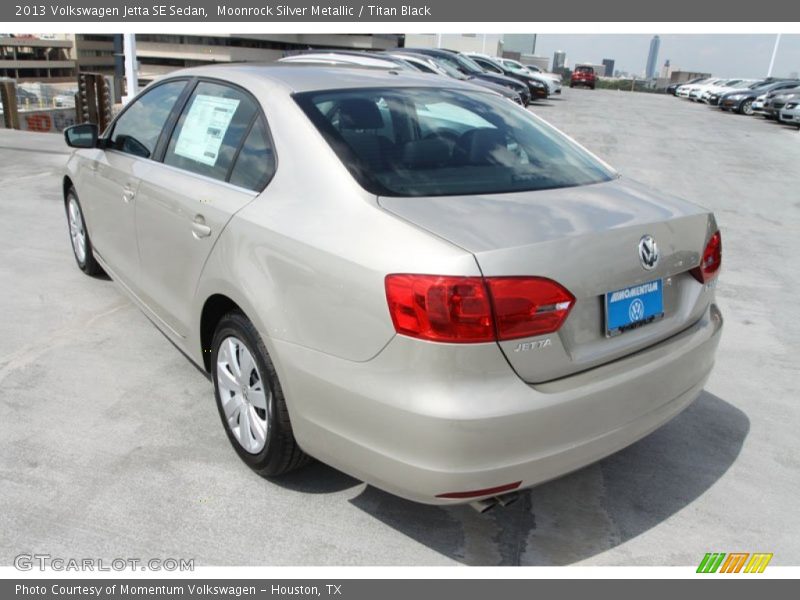 Moonrock Silver Metallic / Titan Black 2013 Volkswagen Jetta SE Sedan