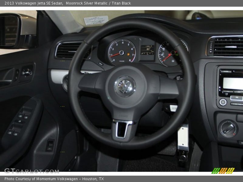 Moonrock Silver Metallic / Titan Black 2013 Volkswagen Jetta SE Sedan