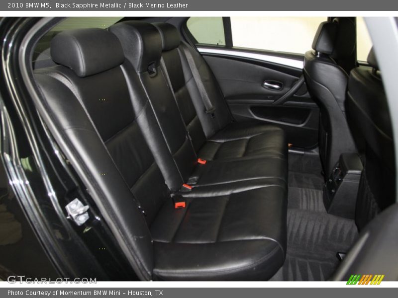 Black Sapphire Metallic / Black Merino Leather 2010 BMW M5