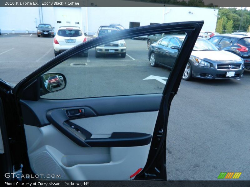 Ebony Black / Coffee 2010 Kia Forte EX