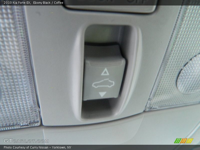 Ebony Black / Coffee 2010 Kia Forte EX