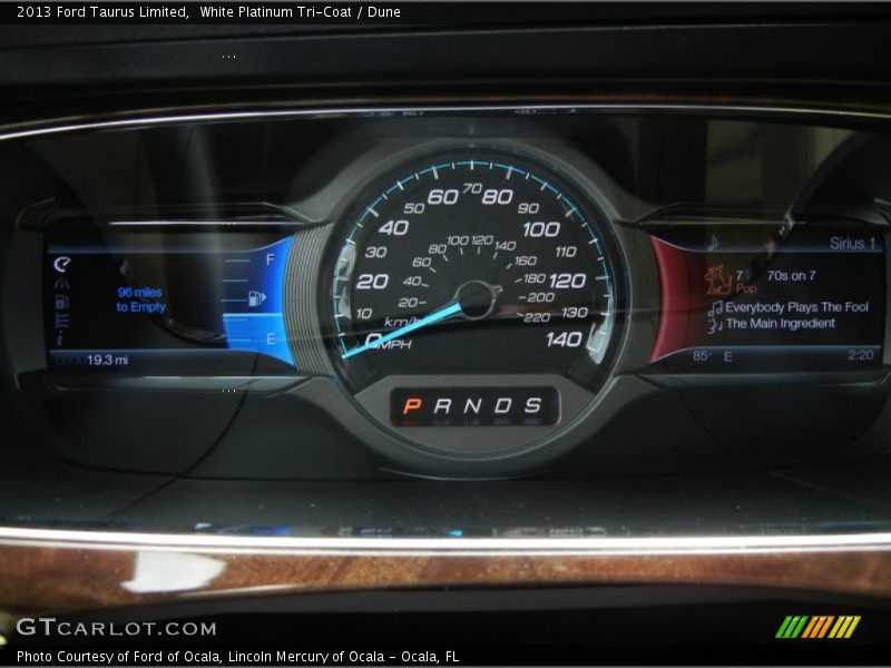 White Platinum Tri-Coat / Dune 2013 Ford Taurus Limited
