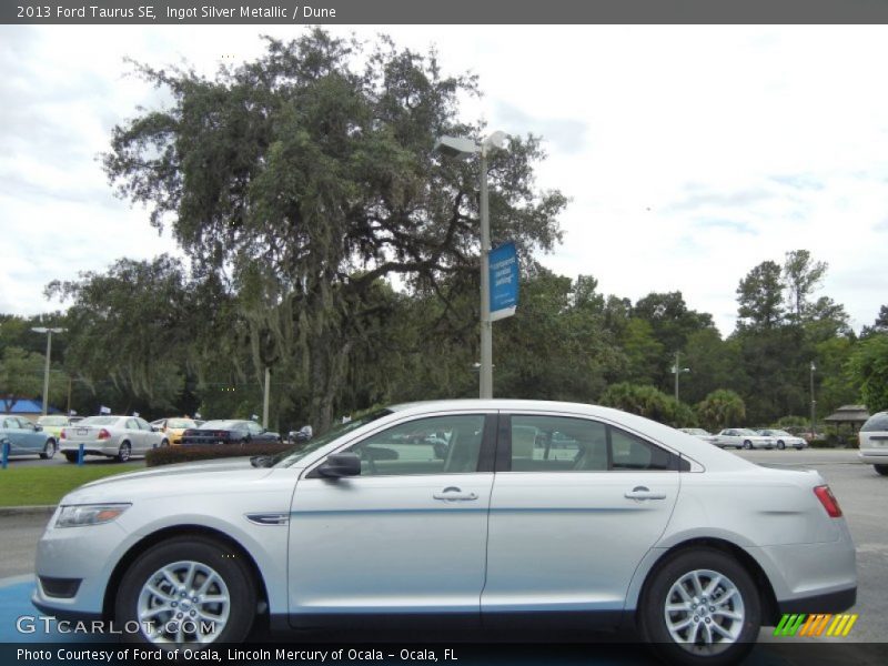 Ingot Silver Metallic / Dune 2013 Ford Taurus SE
