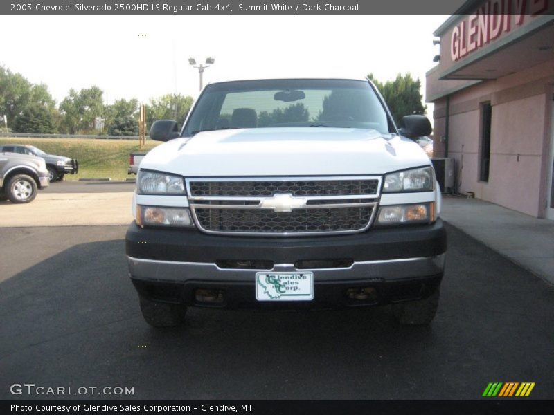 Summit White / Dark Charcoal 2005 Chevrolet Silverado 2500HD LS Regular Cab 4x4