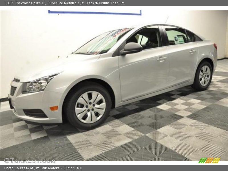 Silver Ice Metallic / Jet Black/Medium Titanium 2012 Chevrolet Cruze LS