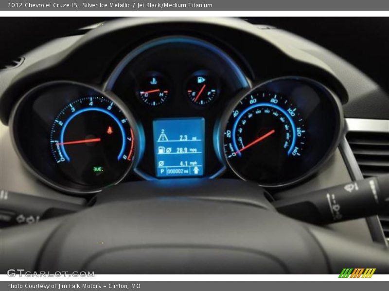 Silver Ice Metallic / Jet Black/Medium Titanium 2012 Chevrolet Cruze LS