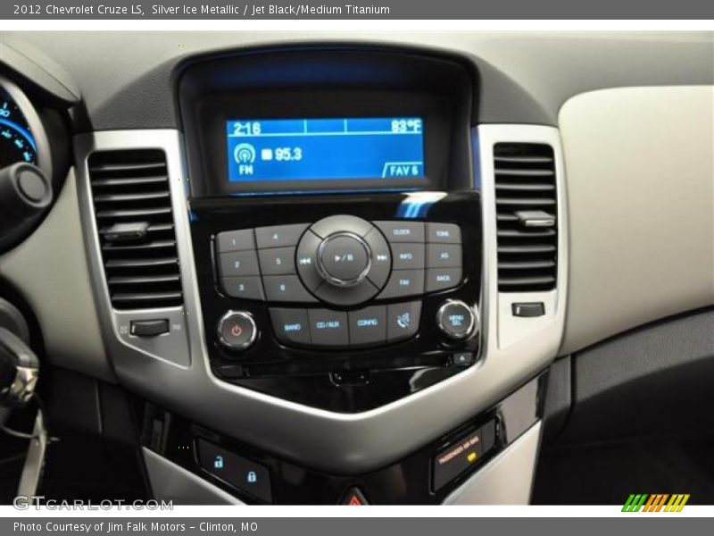 Silver Ice Metallic / Jet Black/Medium Titanium 2012 Chevrolet Cruze LS