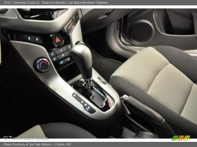 Silver Ice Metallic / Jet Black/Medium Titanium 2012 Chevrolet Cruze LS