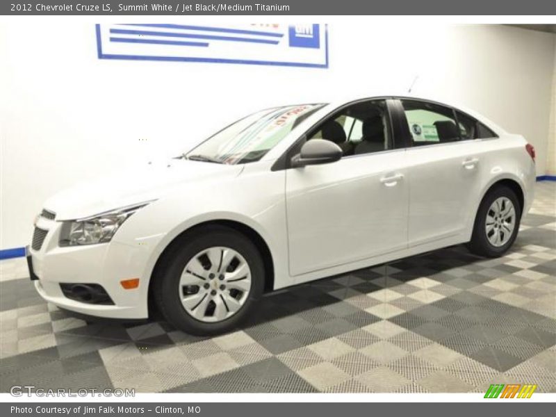 Summit White / Jet Black/Medium Titanium 2012 Chevrolet Cruze LS