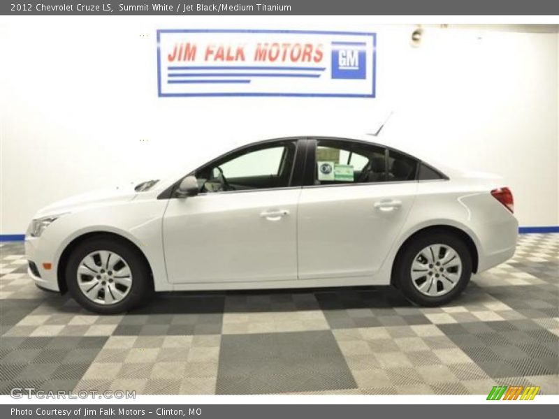 Summit White / Jet Black/Medium Titanium 2012 Chevrolet Cruze LS