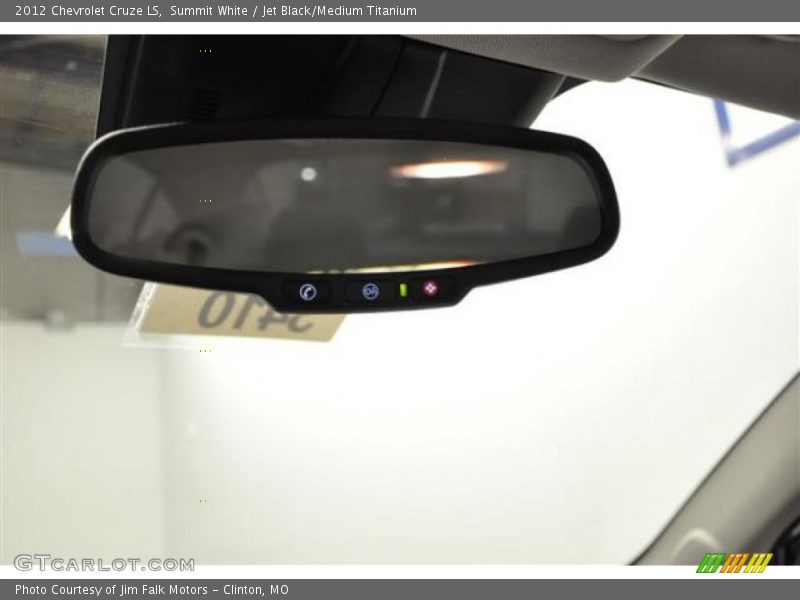 Summit White / Jet Black/Medium Titanium 2012 Chevrolet Cruze LS