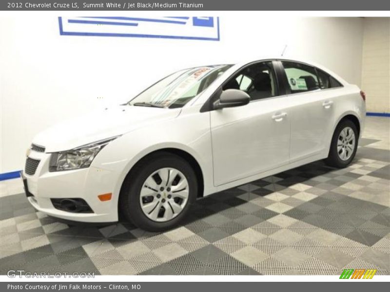Summit White / Jet Black/Medium Titanium 2012 Chevrolet Cruze LS