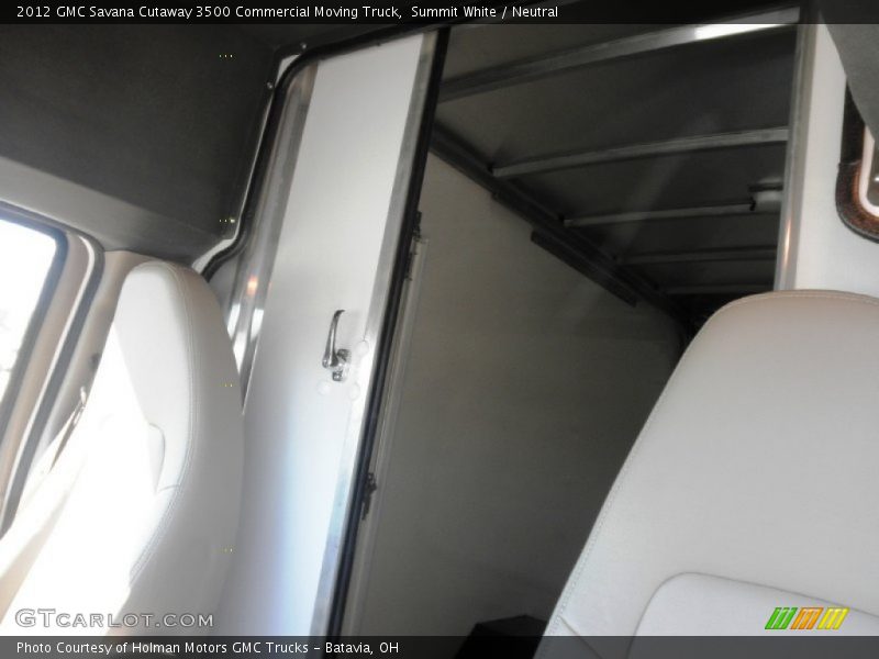 Summit White / Neutral 2012 GMC Savana Cutaway 3500 Commercial Moving Truck