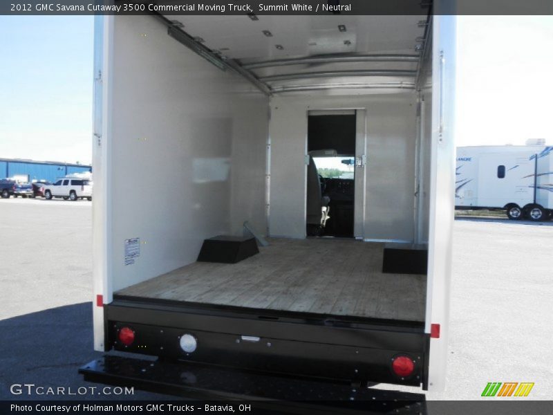 Summit White / Neutral 2012 GMC Savana Cutaway 3500 Commercial Moving Truck