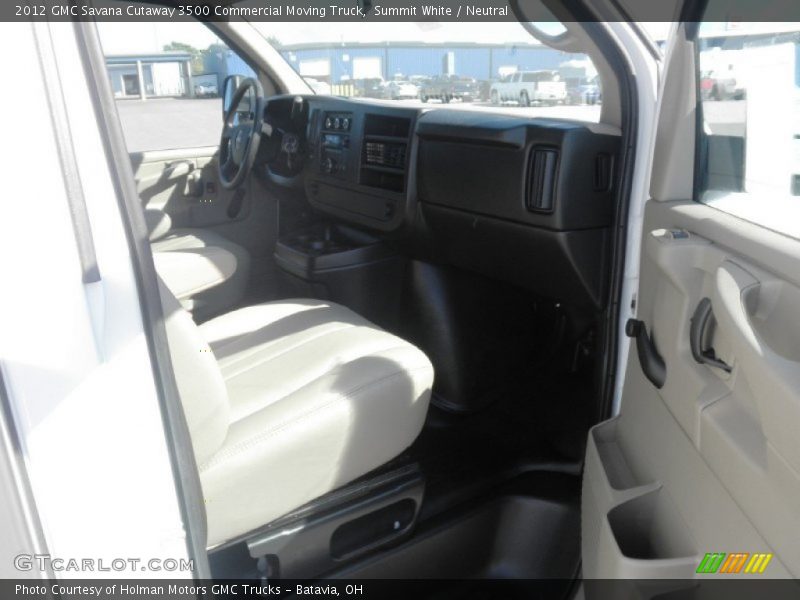 Summit White / Neutral 2012 GMC Savana Cutaway 3500 Commercial Moving Truck