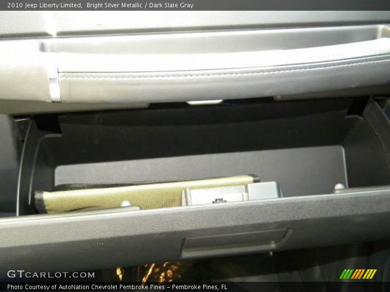 Bright Silver Metallic / Dark Slate Gray 2010 Jeep Liberty Limited