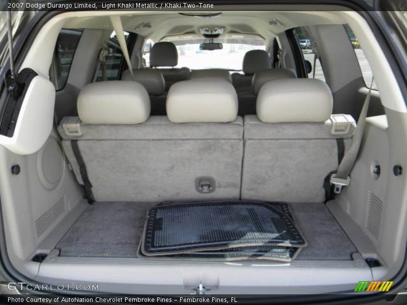  2007 Durango Limited Trunk