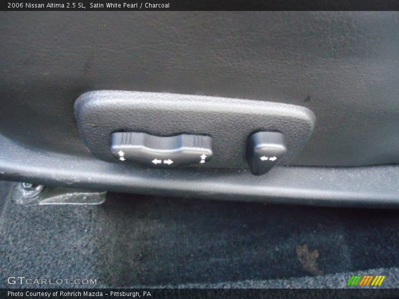 Satin White Pearl / Charcoal 2006 Nissan Altima 2.5 SL