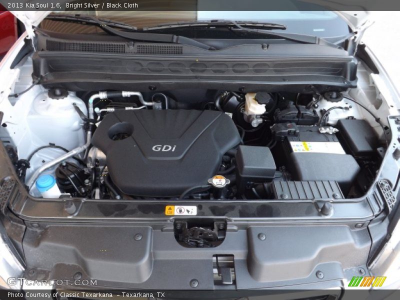 Bright Silver / Black Cloth 2013 Kia Soul 1.6