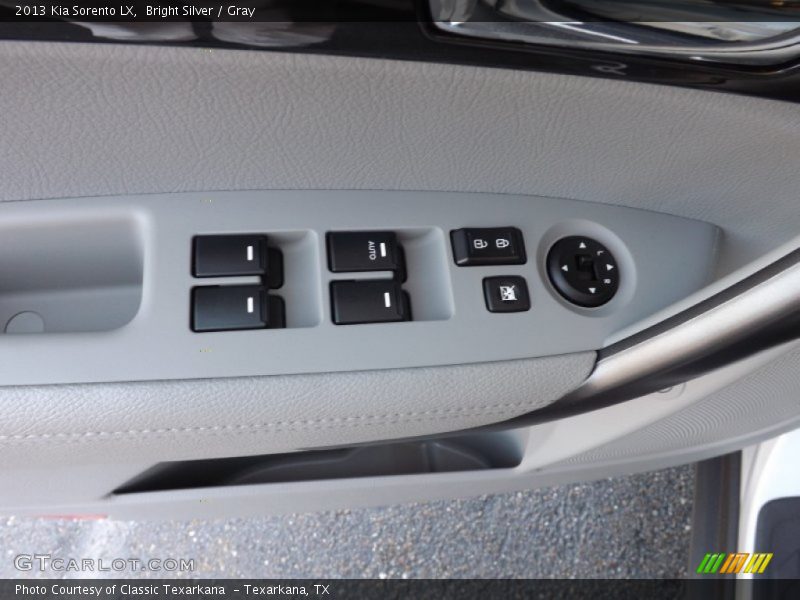 Bright Silver / Gray 2013 Kia Sorento LX