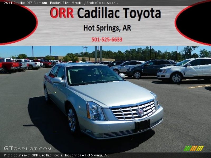 Radiant Silver Metallic / Shale/Cocoa Accents 2011 Cadillac DTS Premium