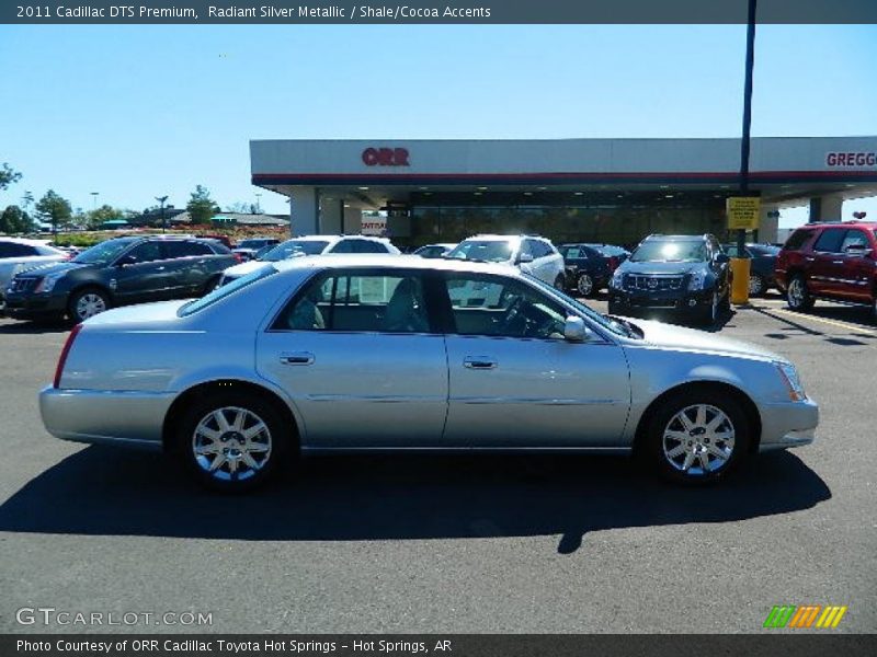 Radiant Silver Metallic / Shale/Cocoa Accents 2011 Cadillac DTS Premium