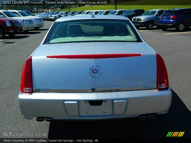 Radiant Silver Metallic / Shale/Cocoa Accents 2011 Cadillac DTS Premium